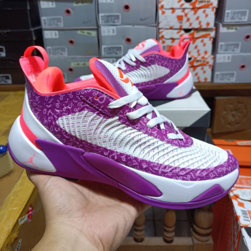 Breast cancer awareness hot sale basketball shoes