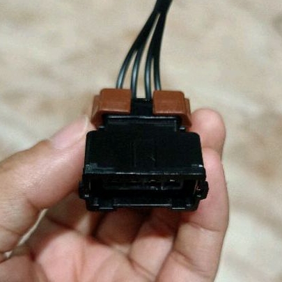 4 Pin TPS (Throttle Position Sensor) Socket with Wires for Mitsubishi ...