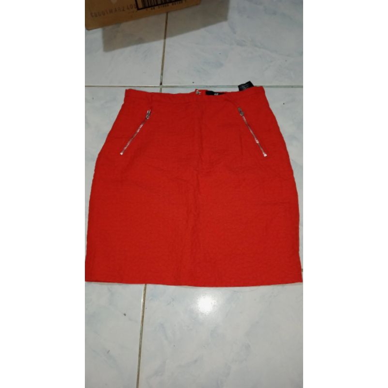 Red HnM Skirt Preloved | Shopee Philippines