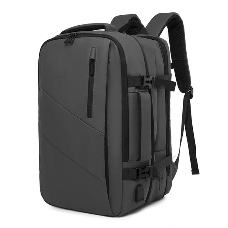 Extra large outlet capacity backpack