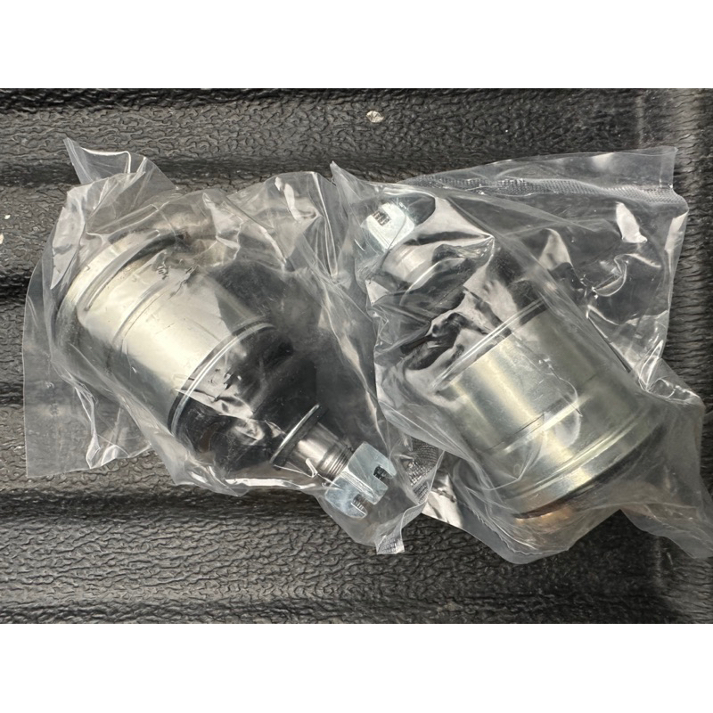 Extended Ball Joints for Lifted Trucks