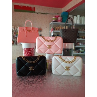 Two-tier Louis Vuitton Gift Box and Handbag - CakeIndulge PH