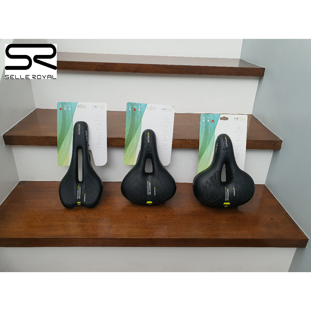 Fischer Bicycle Saddle Trekking Memory Foam R.e.Med Bicycle Saddle For Trekking Bikes, Especially Light, Extremely Comfortable, Black