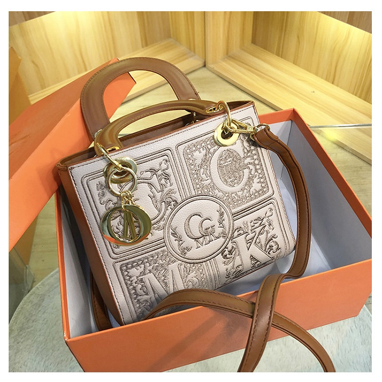 Sac à Main Femme Brodé – Style Asiatique Vintage Y2K – Rose – épaule – Semilicuir