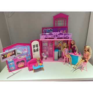 Barbie glam portable online doll house