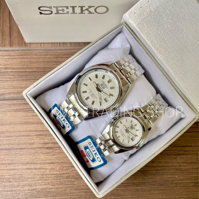 Seiko 5 box hot sale