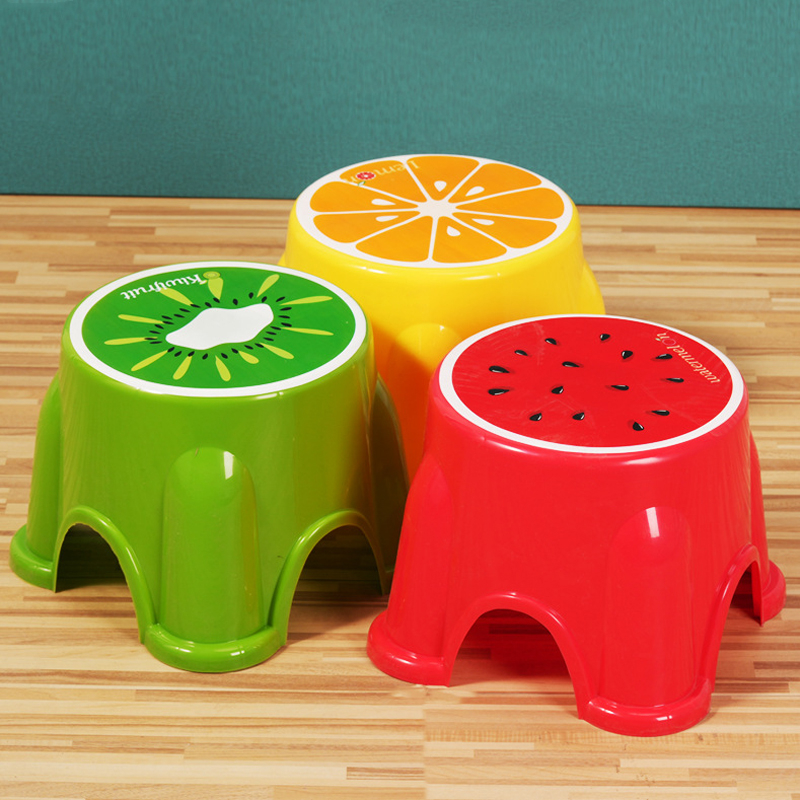Children's stool Household cute fruit stool Plastic dwarf stool sitting stool to change shoe