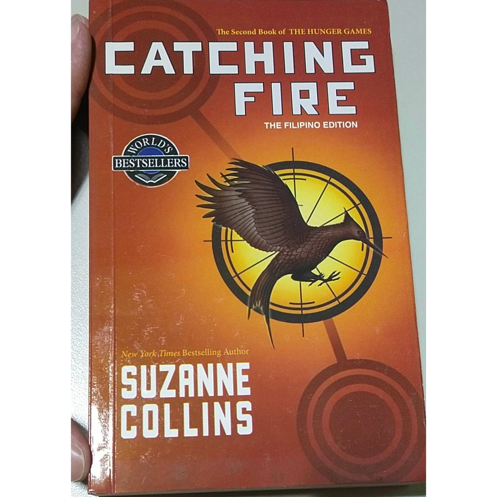 CATCHING FIRE The Filipino Edition Suzanne Collins -World's Bestsellers ...