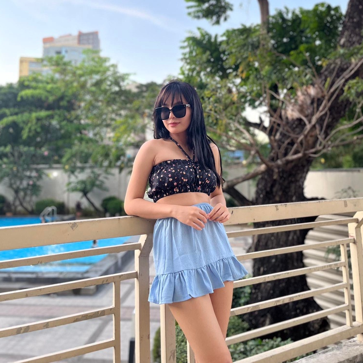 Beach skirt petite hot sale