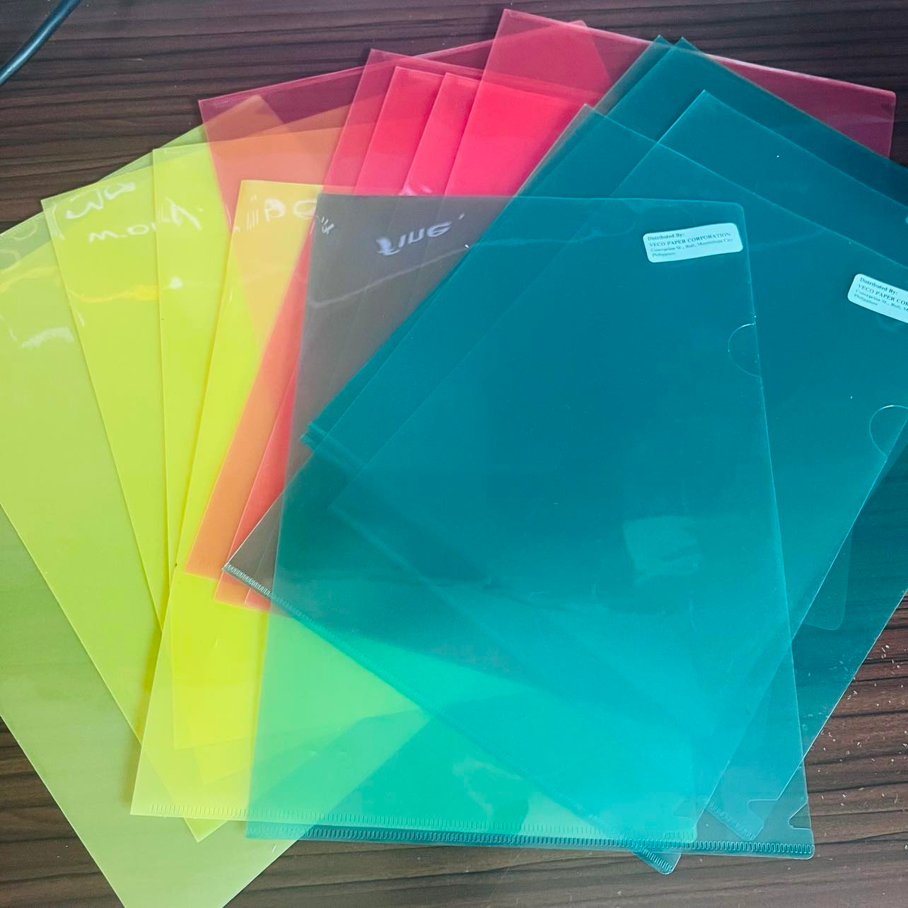 VECO L-Type Plastic Folder COLORED CLEAR A4 THICK (SOLD per pack of ...