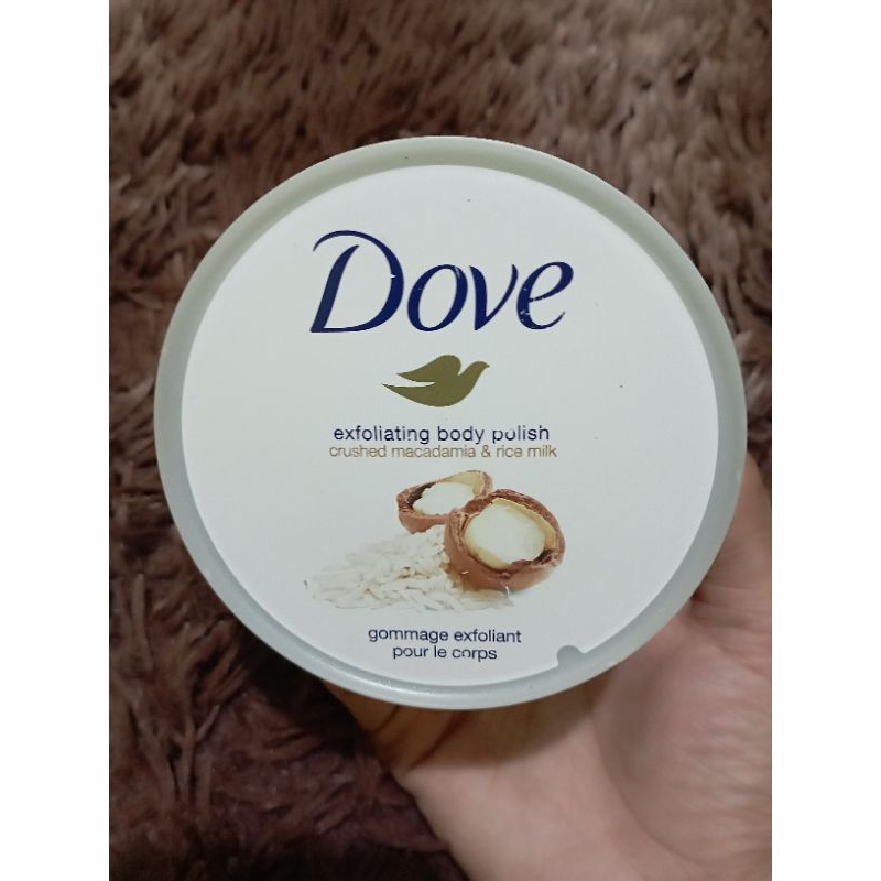 Dove exfoliating Body Polish Crush Macadamia & Rice Milk 298G Shopee