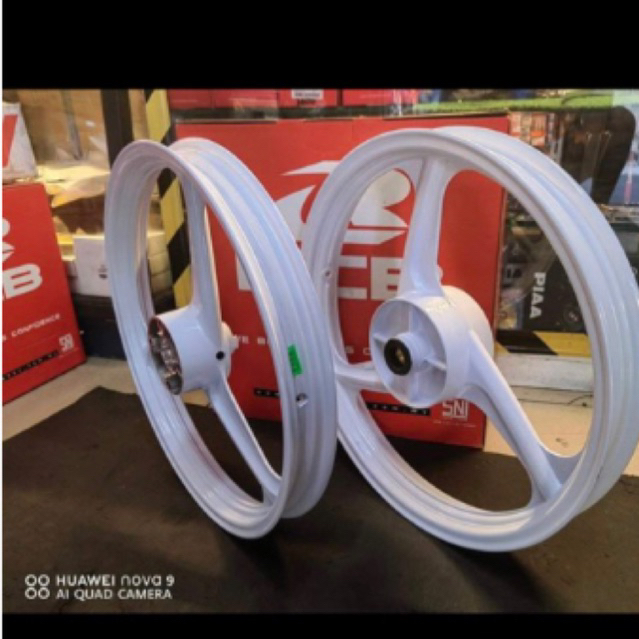 Racing Boy RCB SP399 (3spokes) Mags for Wave, 1.60F x 1.85R, 17