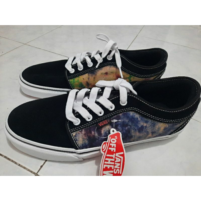 Vans chukka low outlet tie dye