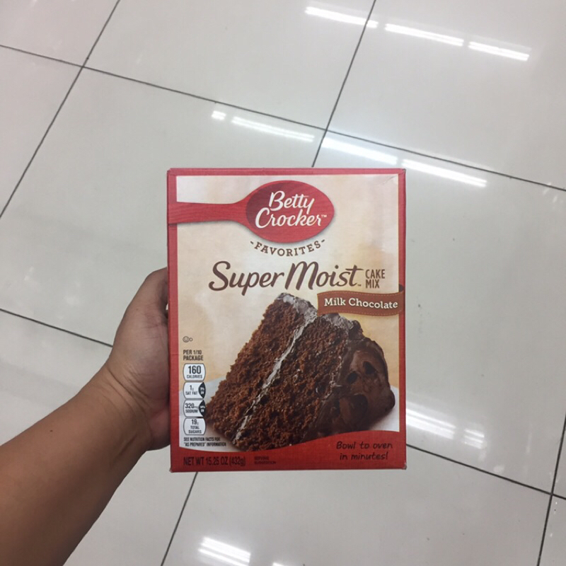 BETTY CROCKER SUPER MOIST MILK CHOCOLATE CAKE MIX 432g Shopee Philippines