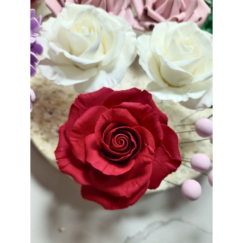 new red hybrid tea rose edible rose | Shopee Philippines