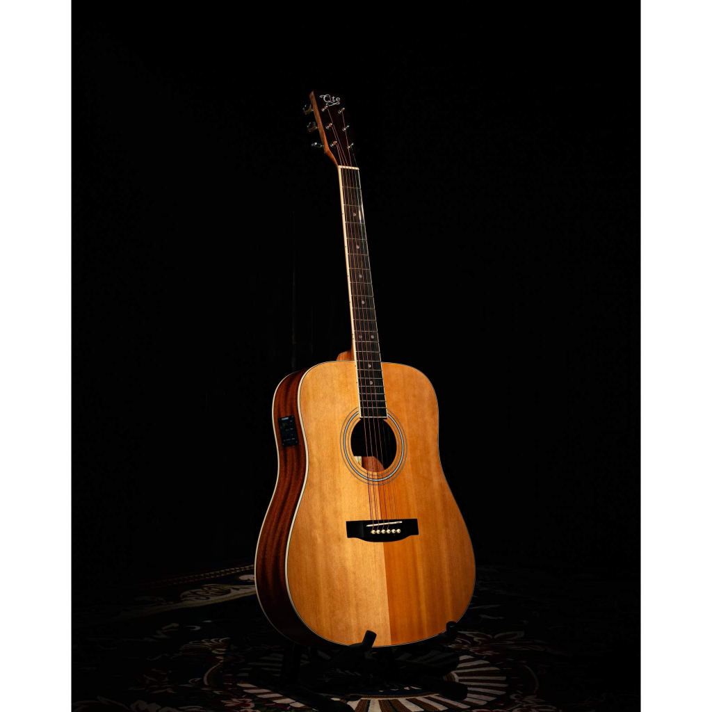 Qte 41’ inches Acoustic Guitar with Builtin Pickup Tuner Shopee