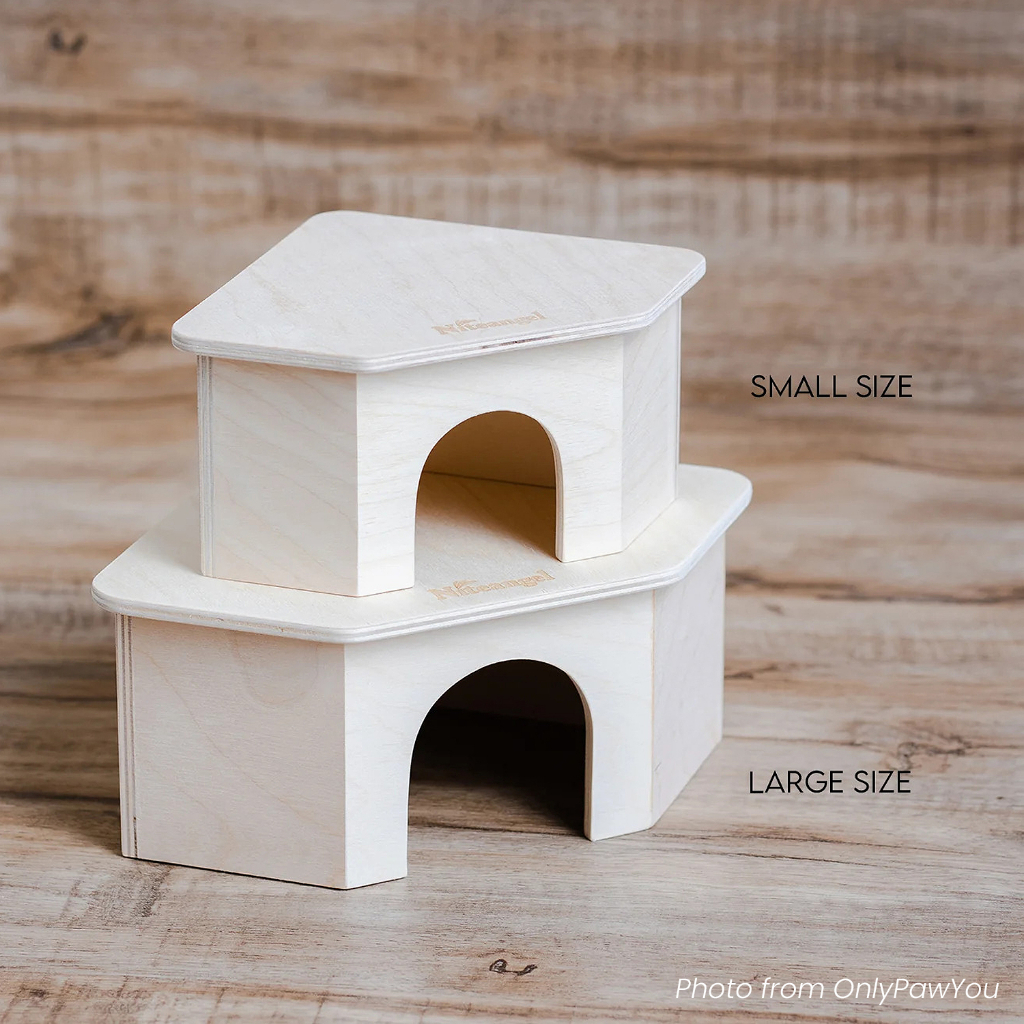 Niteangel Corner Triangle Wooden Hamster Hideout (2 Sizes) | Shopee ...