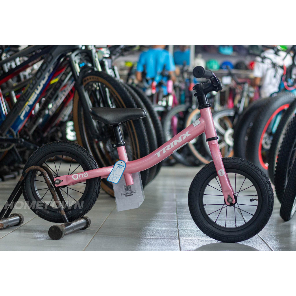 Trinx One Push Bike Size 12