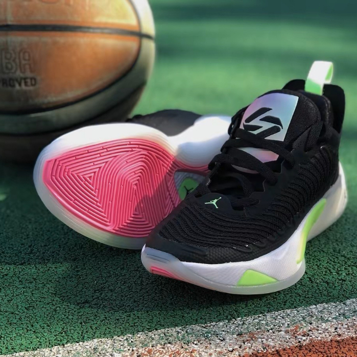 EASYRUN UA Shoes Luka 1 Black Lowcut Basketball Shoes Fashion Men Shoes