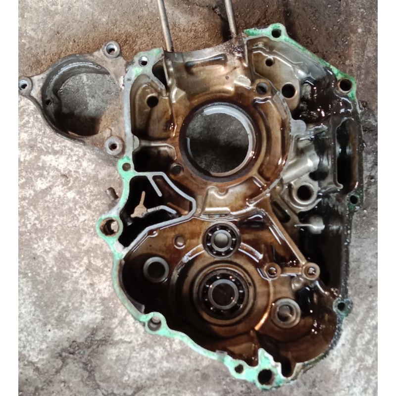 HONDA WAVE100 CRANKSHELL (w/number) used parts original parts | Shopee ...