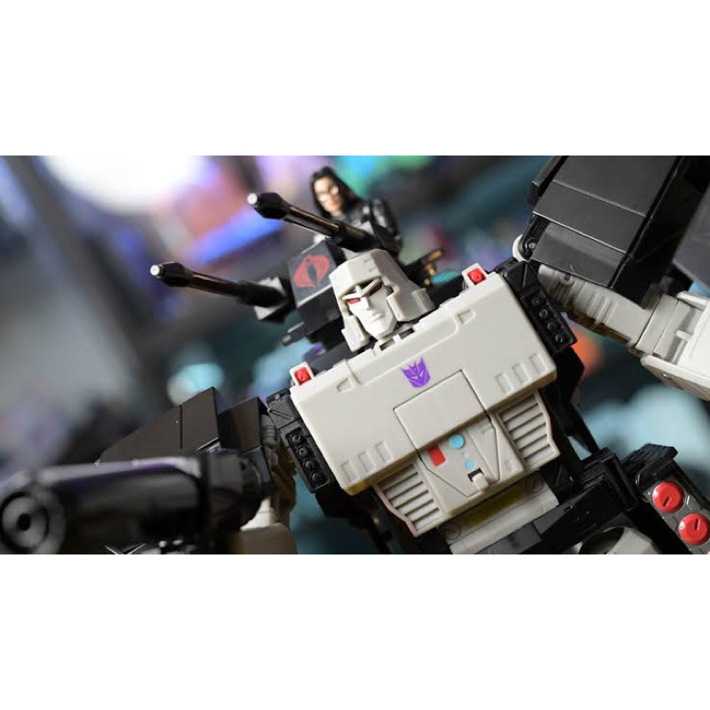 Transformers x GI Joe Megatron HISS Tanks & Baroness Shopee Philippines