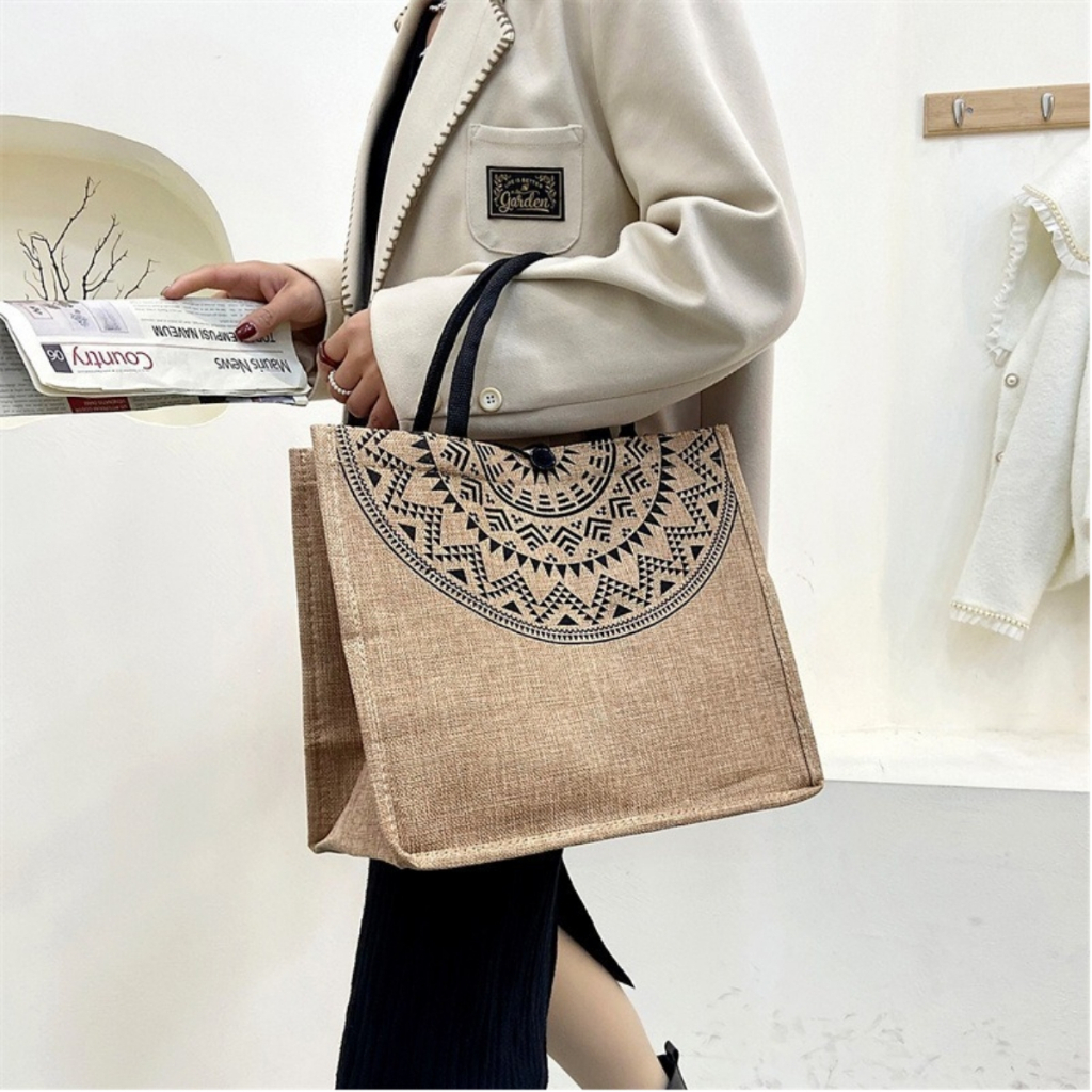 linen handbag Jute fashion handbag Burlap handbag The same type of Muji