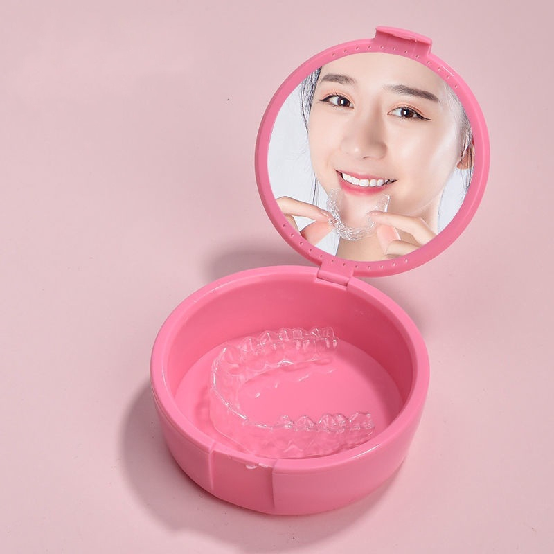 High Quality Orthodontic Retainer Braces Storage Box Teeth Denture