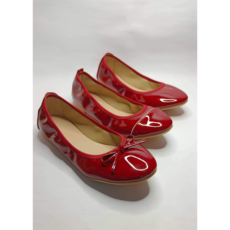 Women s Marikina Ballet Flats Cherry Red Patent material add 1 to your normal shoe size Shopee Philippines