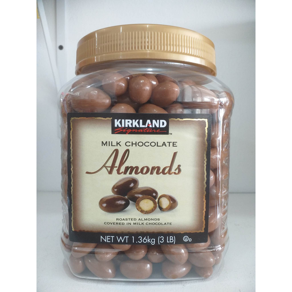 Kirkland Signature Milk Chocolate Roasted Almonds, 1.36kg (3lb