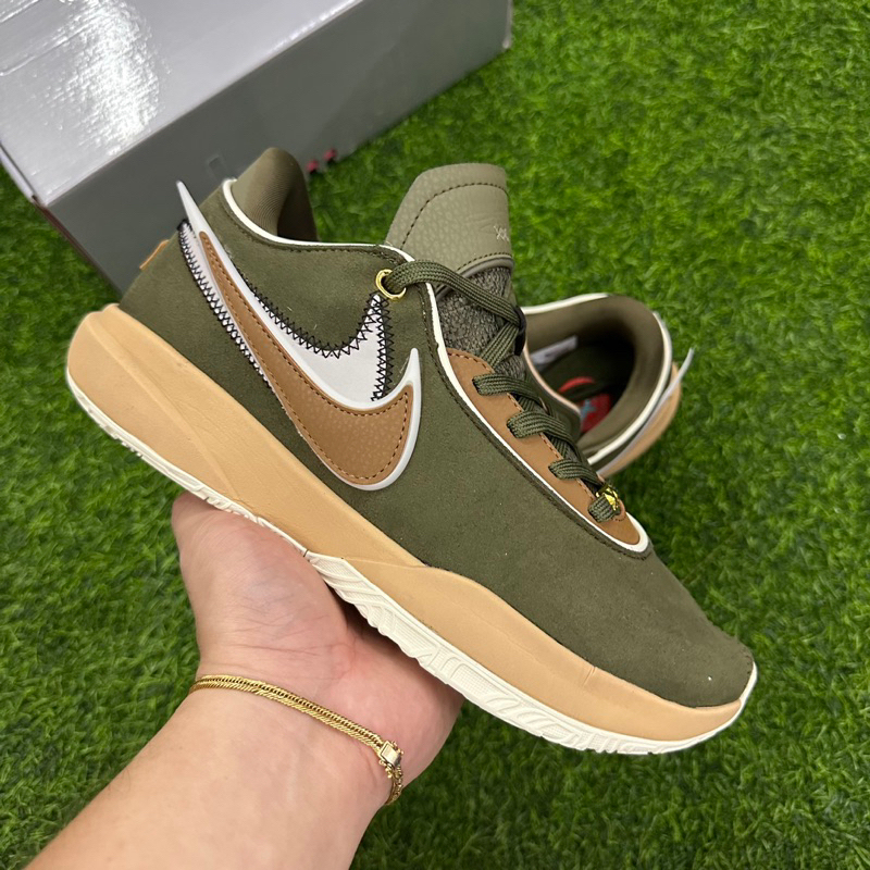 Lebron hot sale olive green