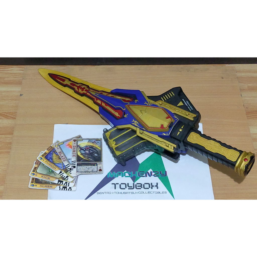 Kamen Rider Blade DX Blade King Rouzer with Cards Masked Rider Blade ...