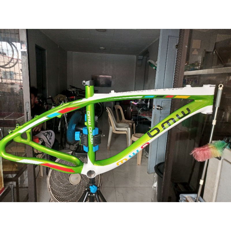 Bmw bike frame sale