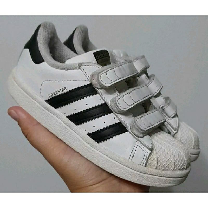 PRELOVED sHoes FOR SHOOSHED OF CAROU | Shopee Philippines