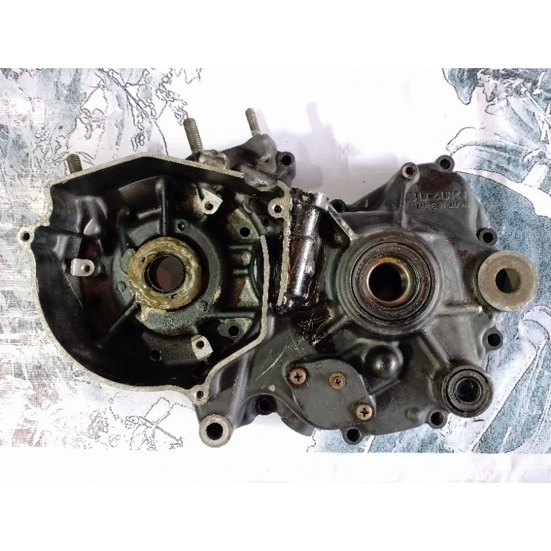 SUZUKI TSR 125 LEFT CRANK SHELL (2NDHAND) | Shopee Philippines
