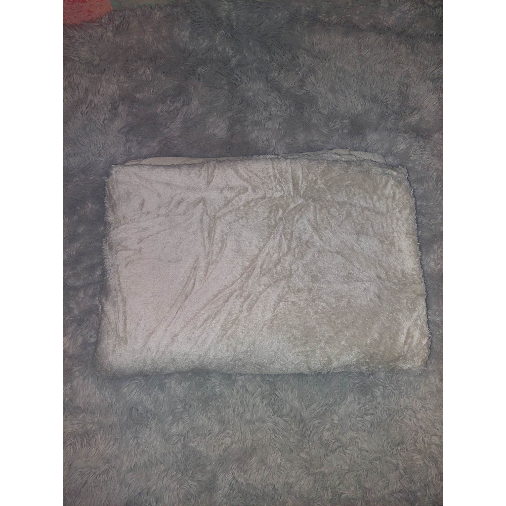 UNIQLO HEAT TECH ORIGINAL BLANKET FROM JAPAN Shopee Philippines