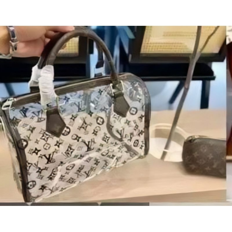 Lv speedy with sling best sale