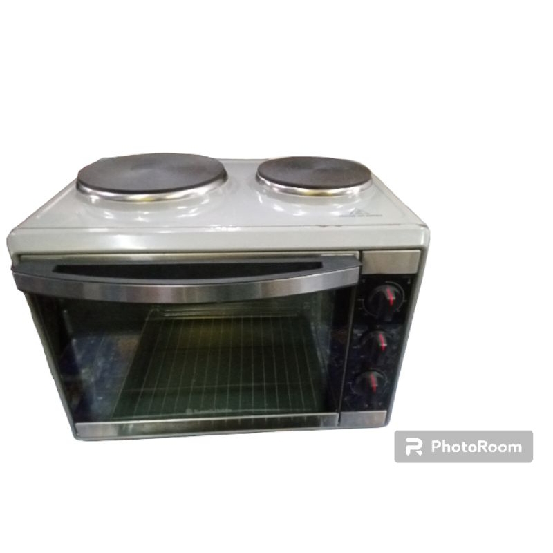 RUSSELL HOBBS CONVECTION OVEN WITH HOT PLATE ( AUSTRALIA BRAND