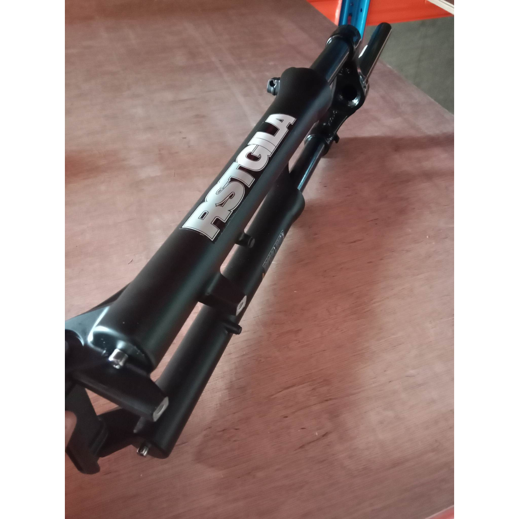 Rst Suspension Rst Gila Fork RST Gila-T Suspension Fork Black