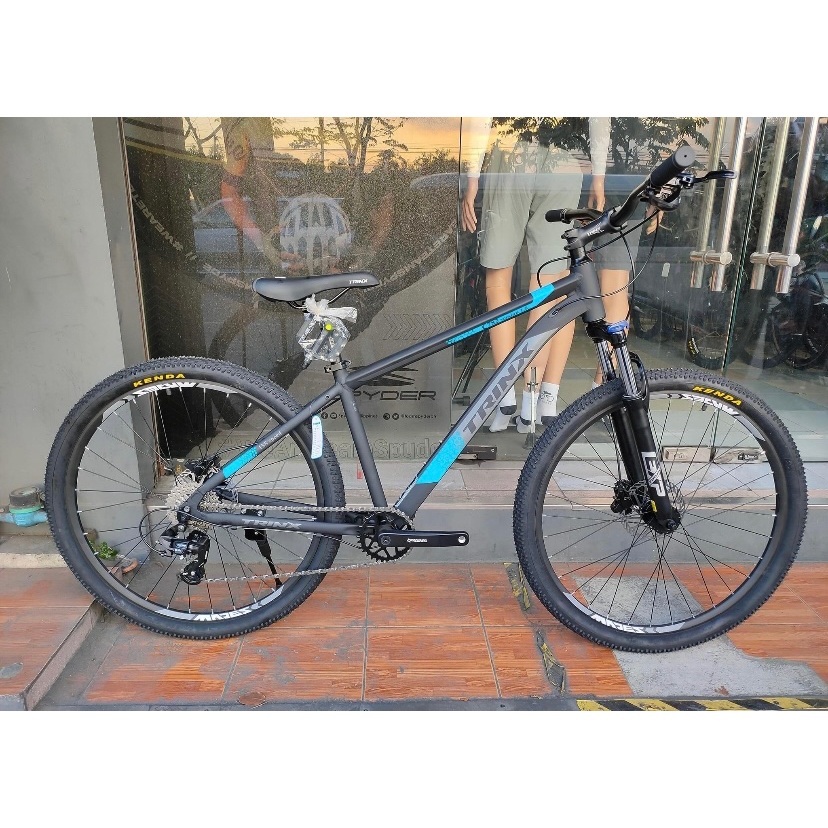 Trinx C782 version 1.8 27.5 Mountain bike