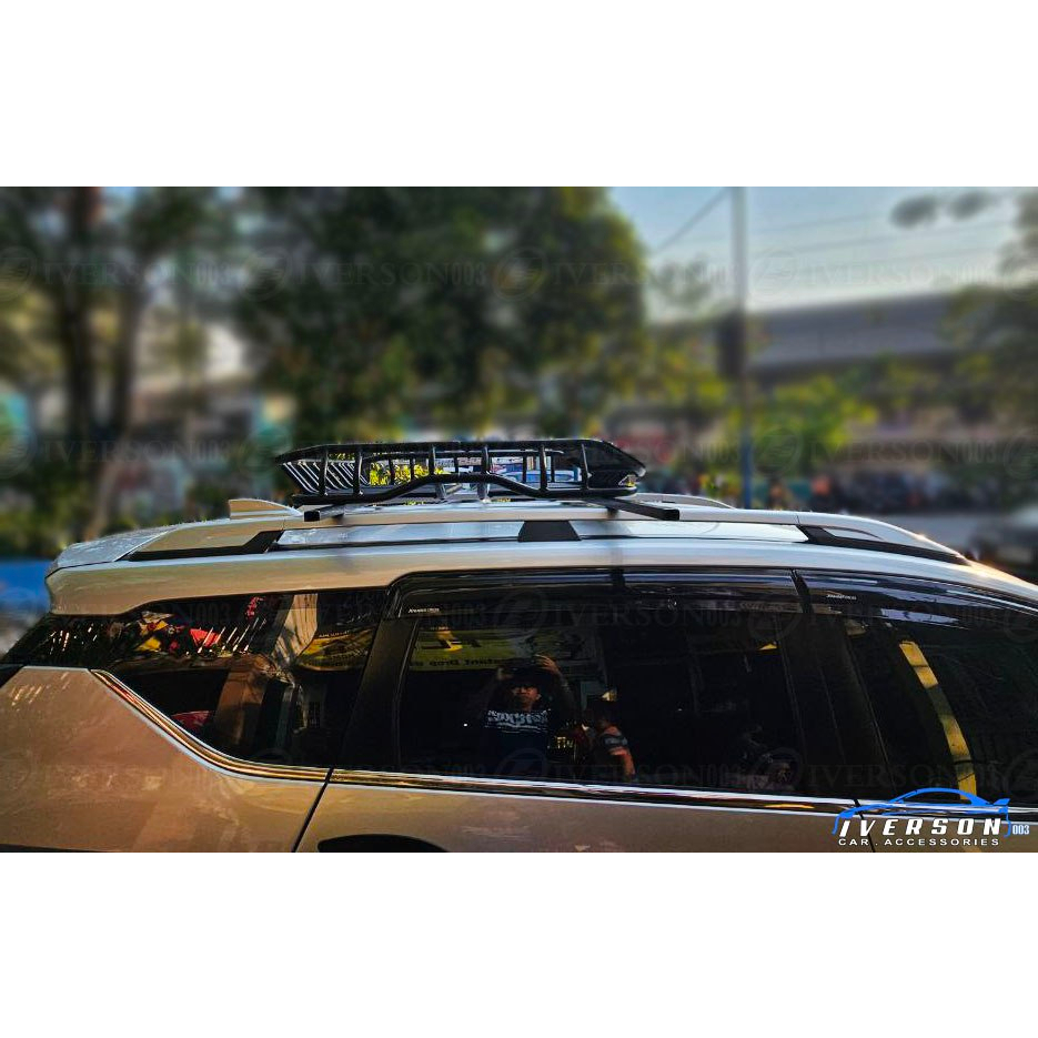 38x50 Stingray Universal Roof Rack Luggage Rack installed in Mitsubishi ...