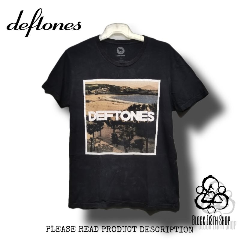 thumbnail image 2 of Deftones Tour Rock Band T-Shirt - Black Short Sleeve Men's Tee (LI328) 2 of 6