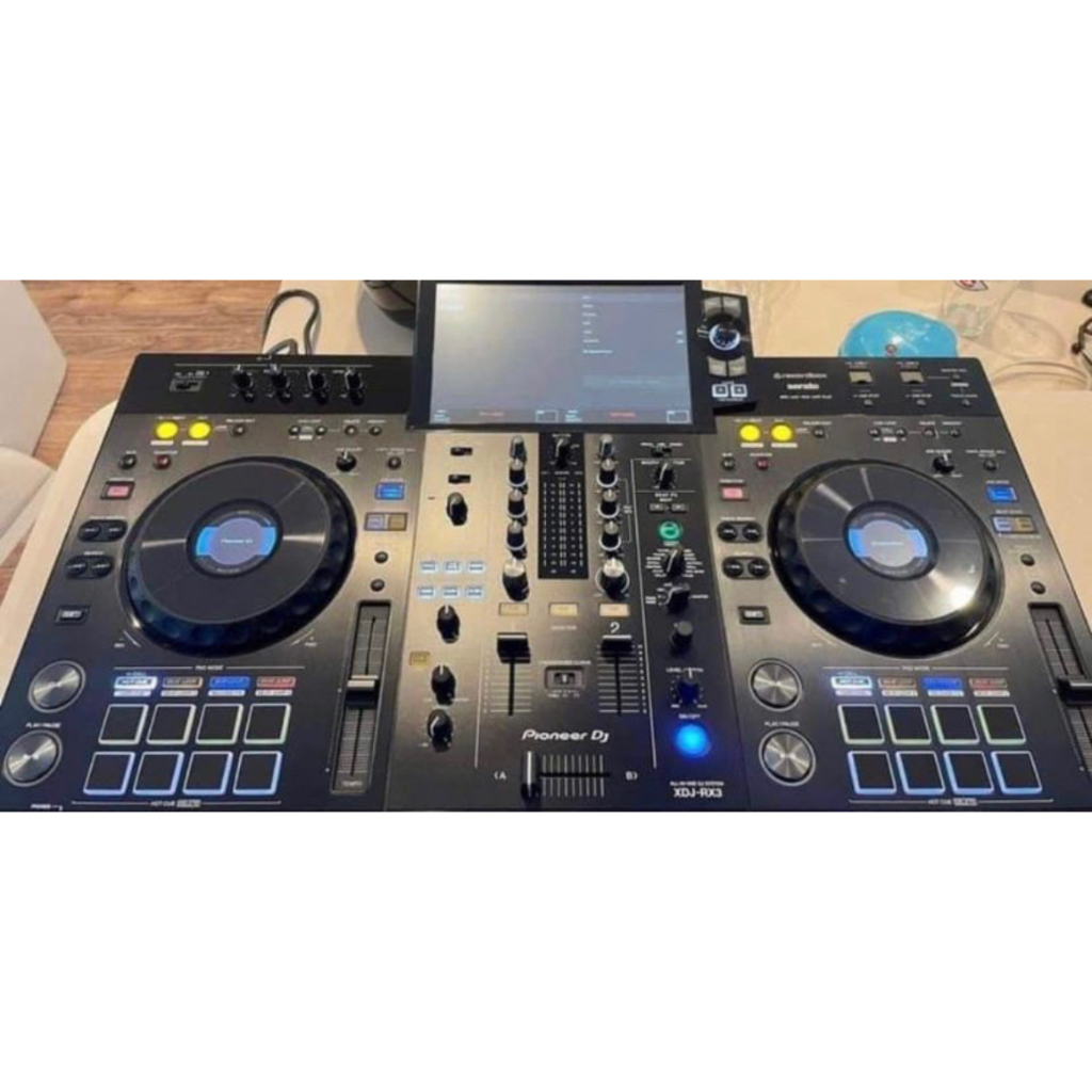Brand new New pioneer DJ XDJRX3 All in one Dj controller system