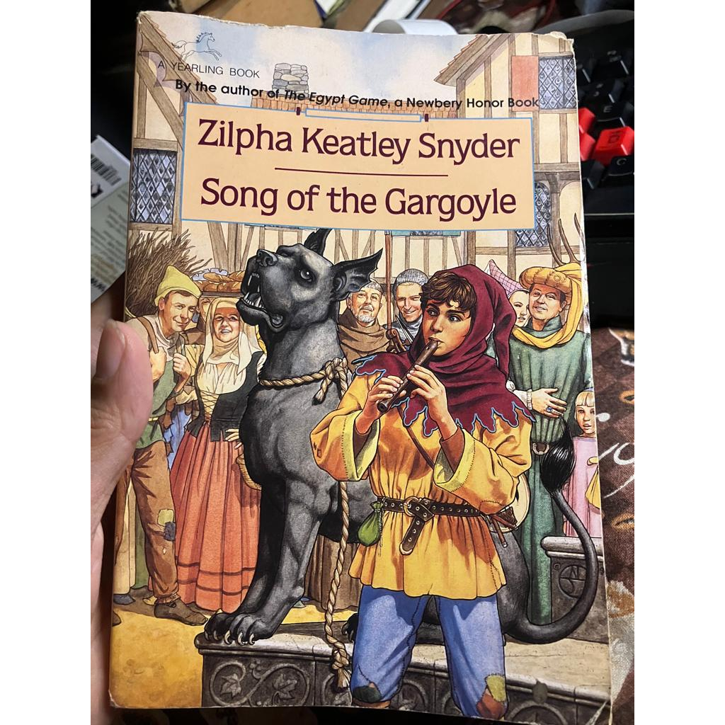 PAPERBACK 1994 Song of the Gargoyle Zilpha Keatley Synder Fiction Young ...