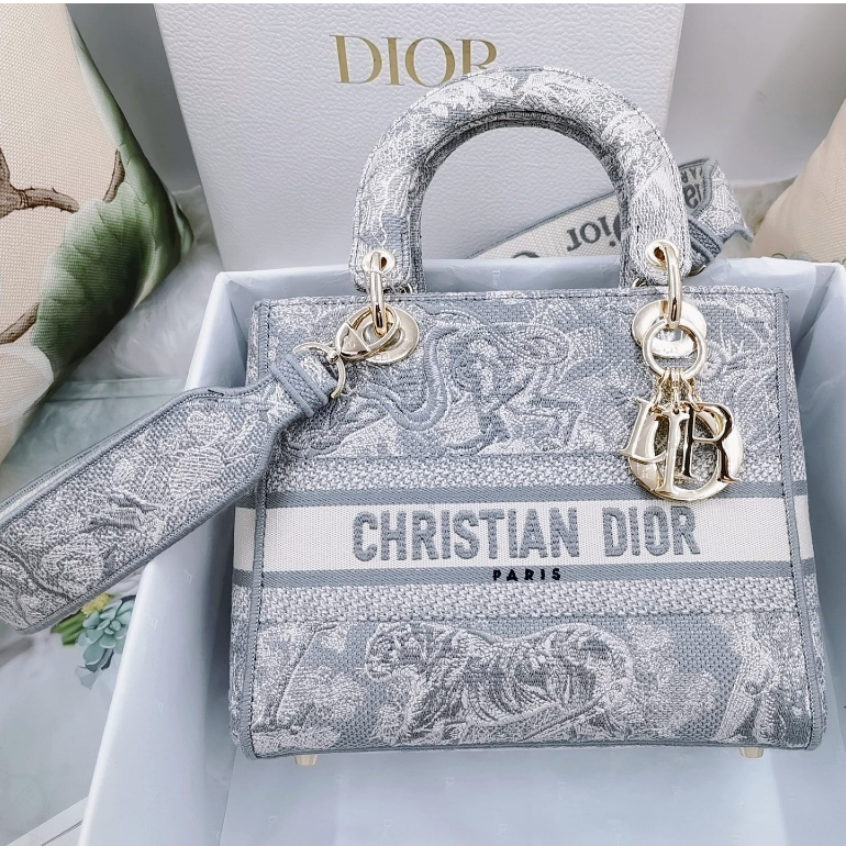 Dior discount tiger bag