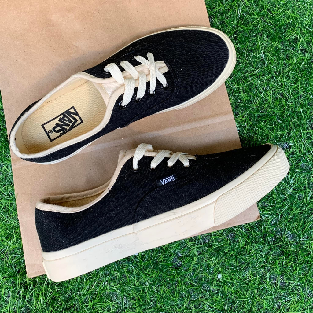 Vans off the wall best sale women's shoes