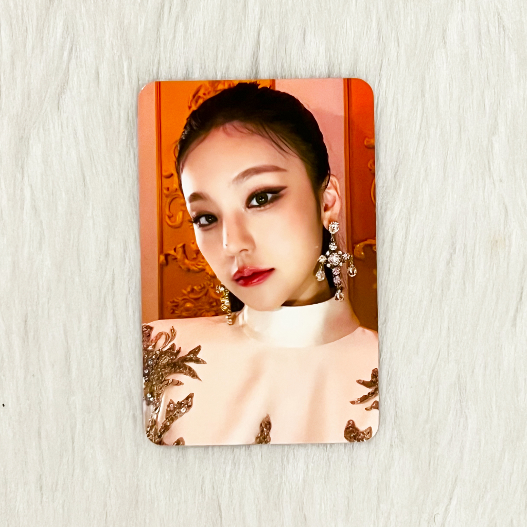 Itzy Checkmate Soundwave 30 Online Fansign Pob Photocard Round 3 Yeji Shopee Philippines 4670