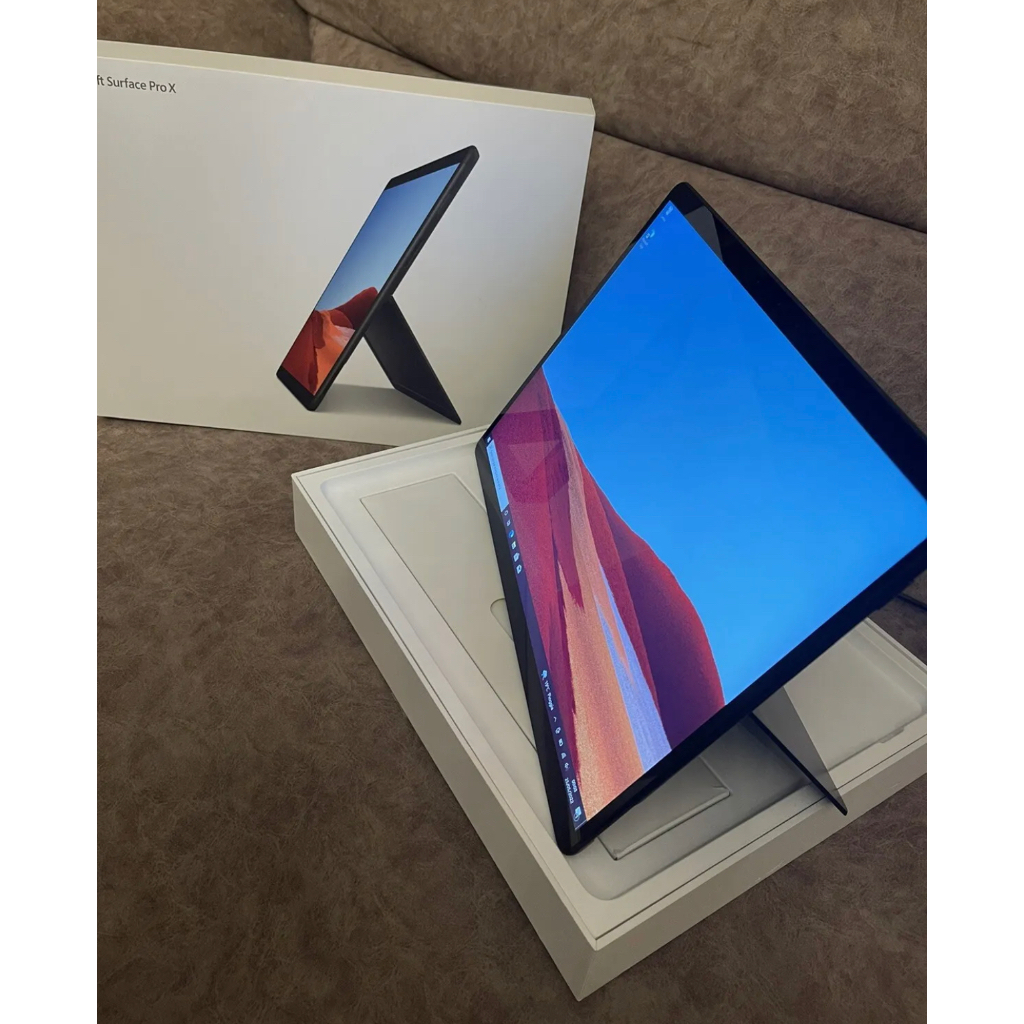 準新品・最高機Surface Pro8 i7 16G/1T Office2021サンドウィッチsurface