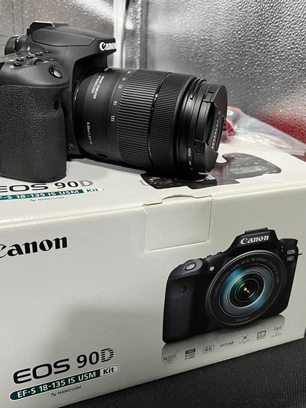 Canon DSLR Camera [EOS 90D] with Builtin WiFi, Bluetooth, DIGIC 8