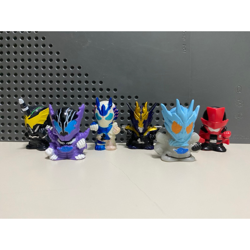 Collectible Kamen Rider figure Display | Shopee Philippines