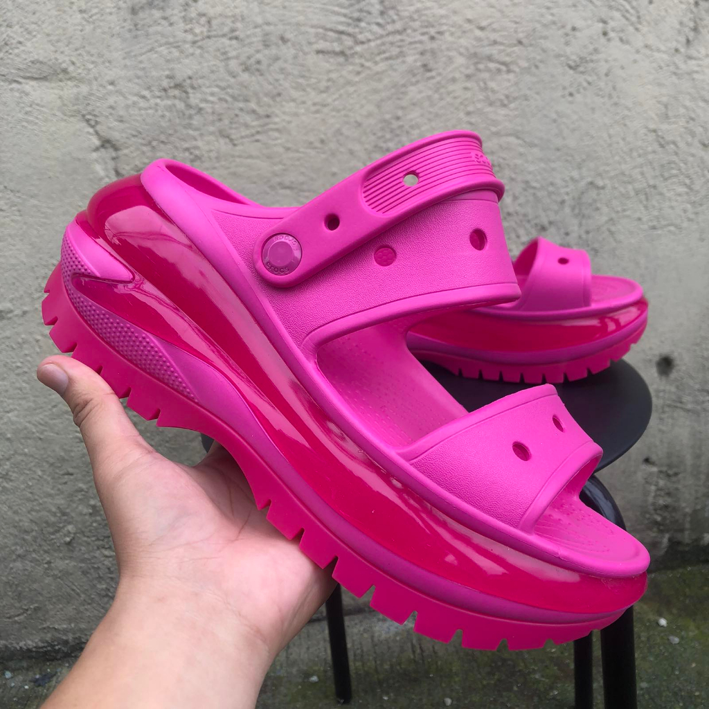 ORIGINAL CROC CLASSIC MEGA CRUSH SANDAL JUICE/PINK | 207989-6UB ...